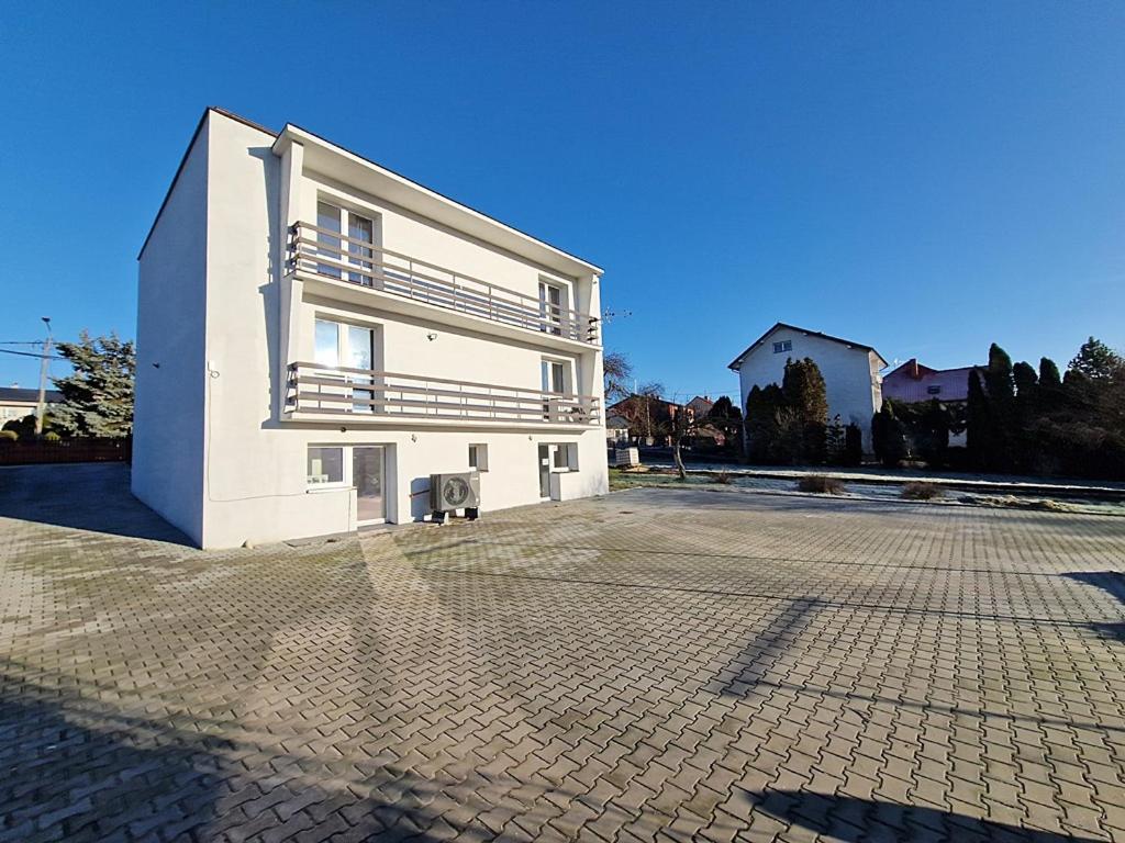Noclegi Kielce - Dom Nad Rzeka - Pokoje Exterior photo